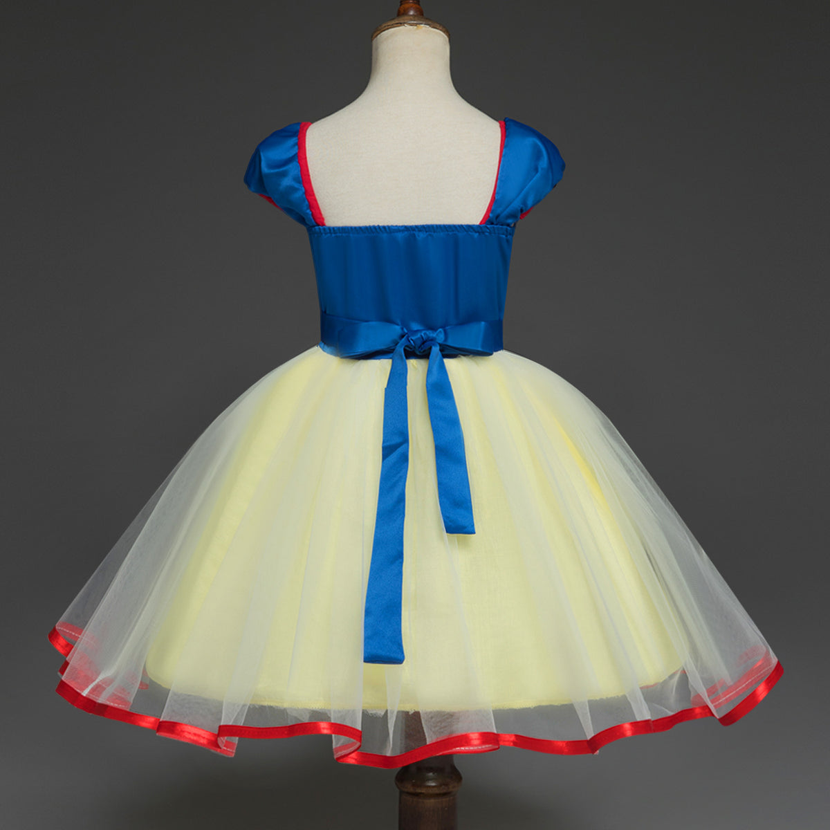 Girls' fluffy princess dress with bow